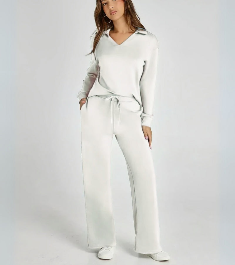 Blanca | Conjunto de dos piezas con pantalones acampanados