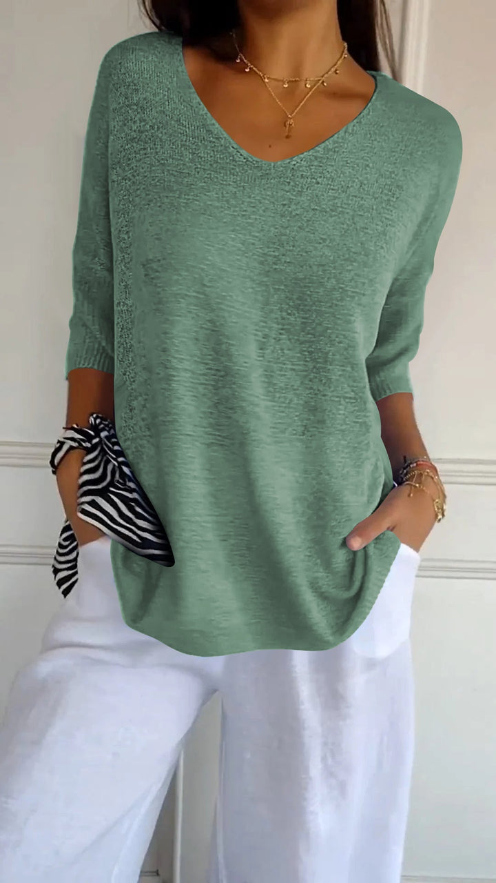 Clovelly | Top atemporal con cuello en V