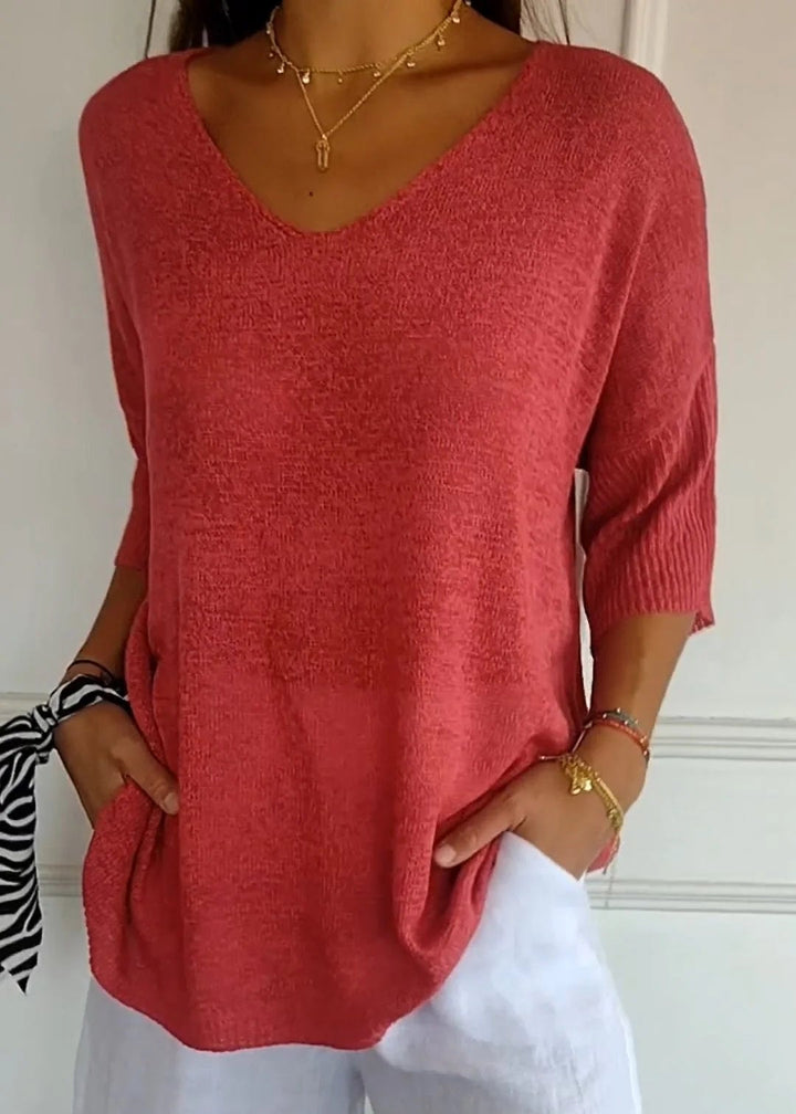 Clovelly | Top atemporal con cuello en V