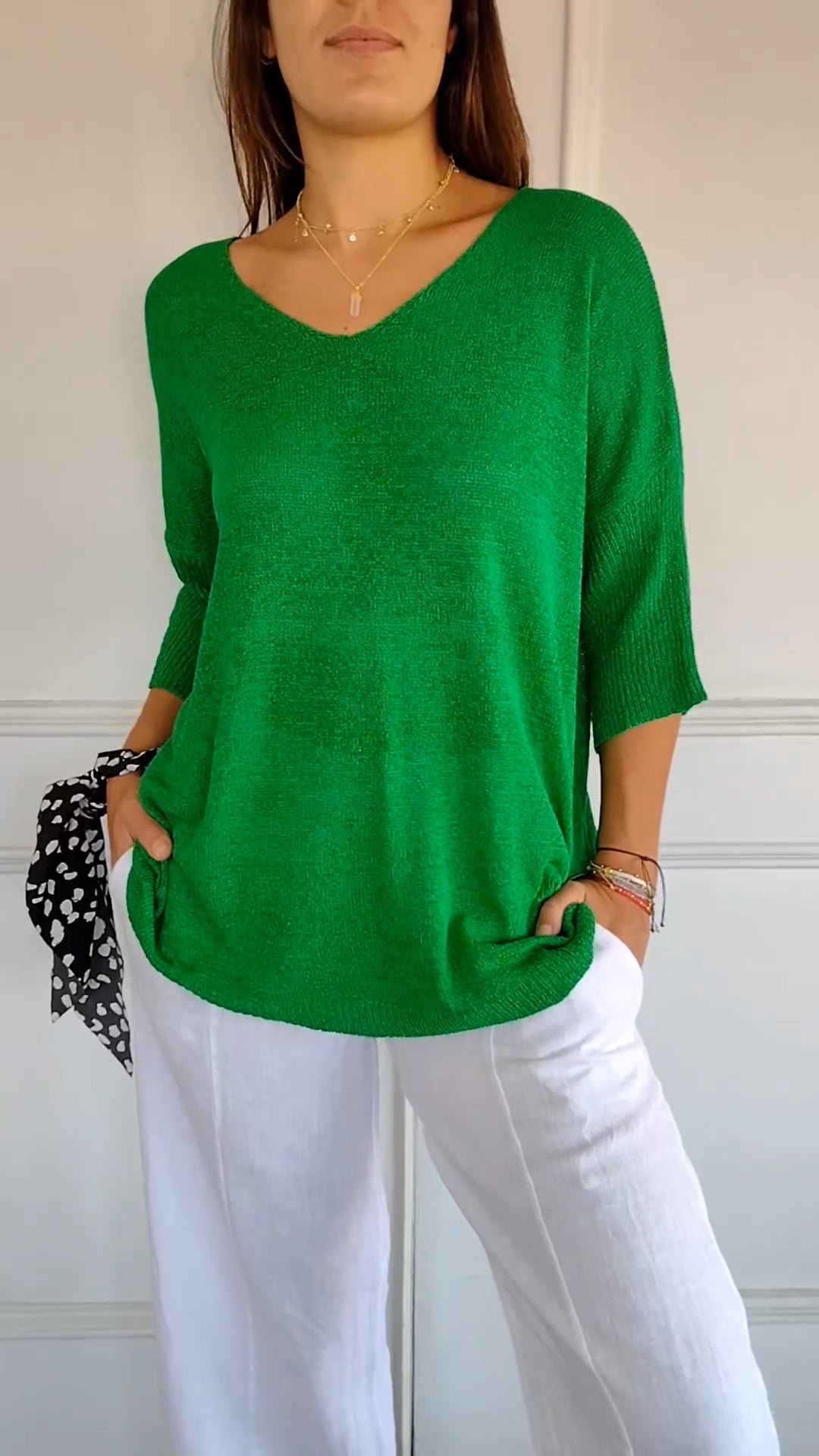 Clovelly | Top atemporal con cuello en V