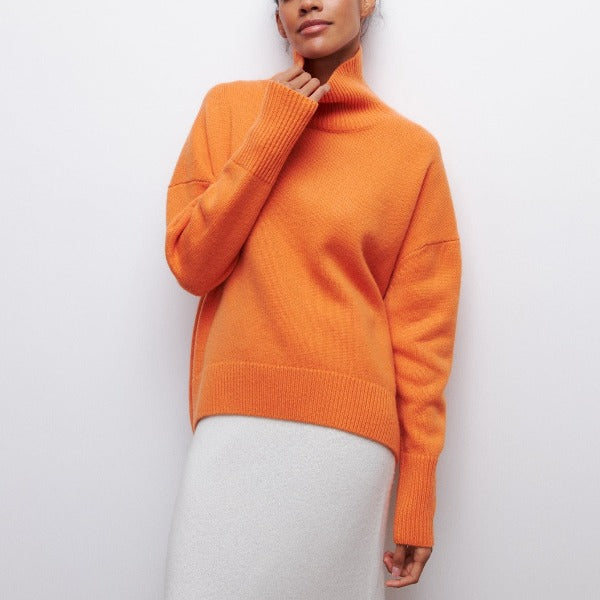 Paloma™ | Suéter Oversize de Algodón con Cuello Alto