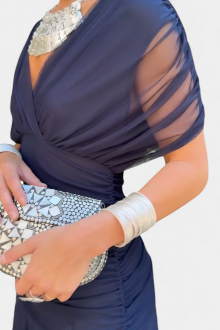 Laluna™ | Vestido Elegante Con Escote En V